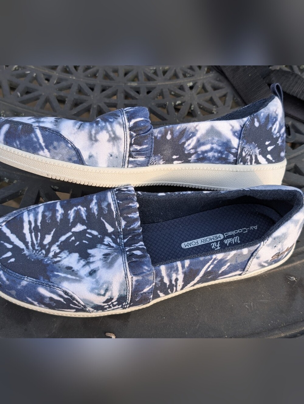 Skechers Wide Fit Women's Shoes Size 8.5